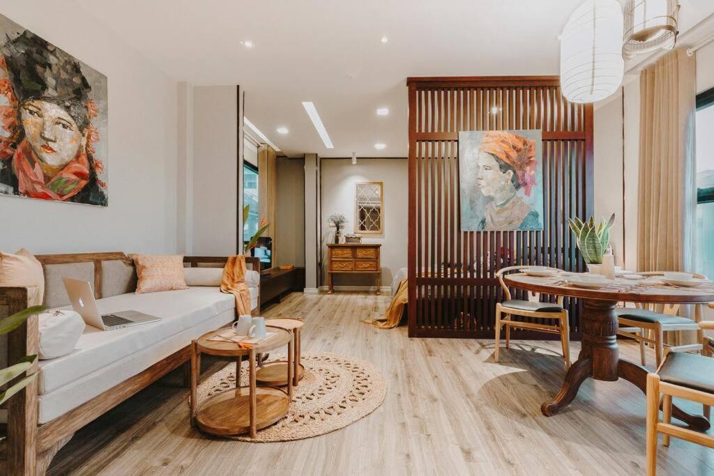 Homestay Giua Long Ha Noi - 10 Phut Den Pho Co Hanoi Exterior photo