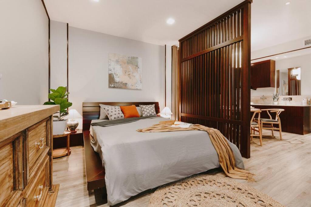 Homestay Giua Long Ha Noi - 10 Phut Den Pho Co Hanoi Exterior photo